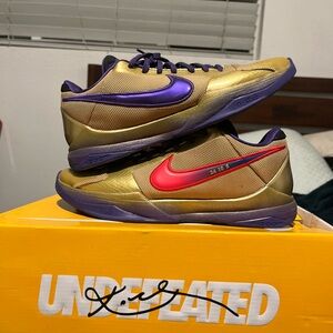 Kobe 5 Protro “Hall Of Fame” Undefeated X Zoom